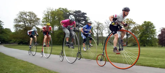Can I have two different size tires/wheels on a bike?